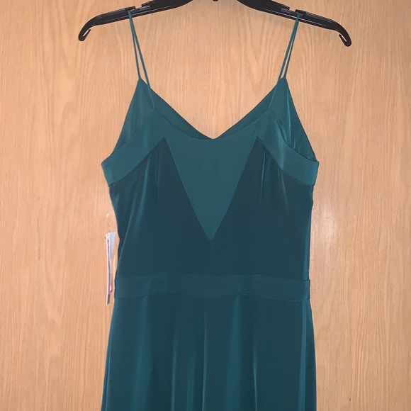 Forest Green V-neck Jumpsuit - Picture 5 of 7